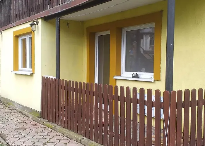Pokoje Goscinne Kurza Zagroda